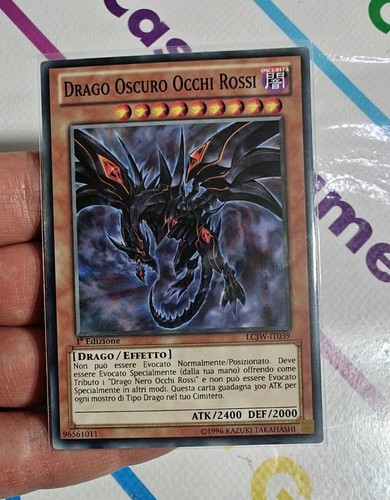 Drago oscuro occhi rossi - oscuro,