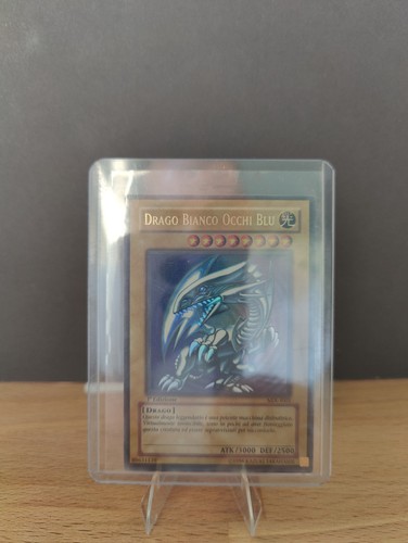 Drago bianco occhi blu - occhi,